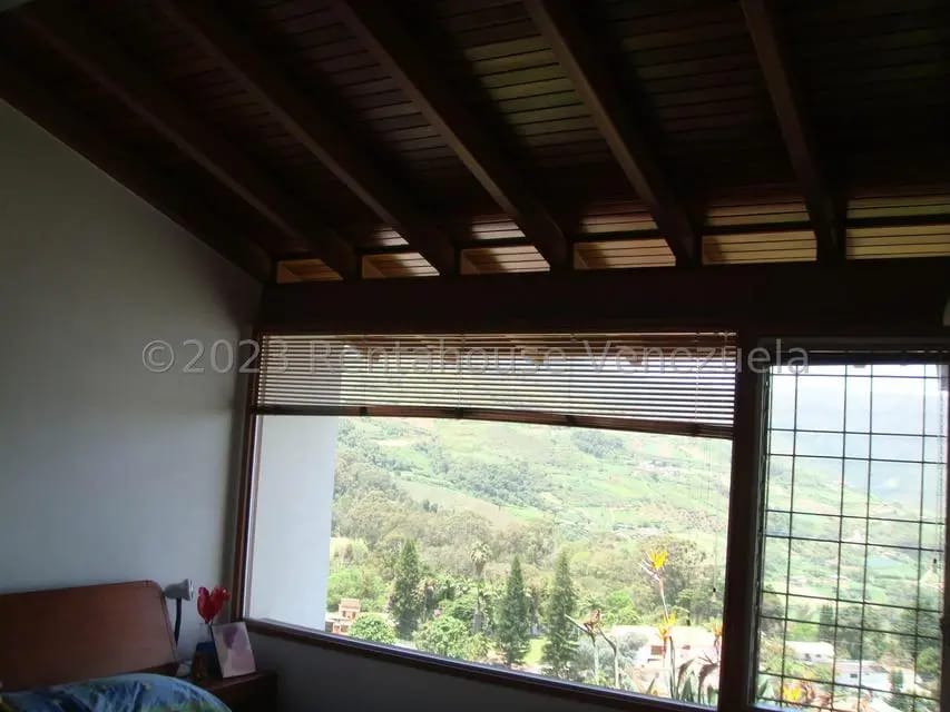 Casa (Multipes Niveles) en Venta en El Junko Country Club, Vargas - 38