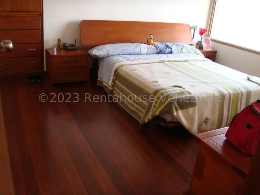 Casa (Multipes Niveles) en Venta en El Junko Country Club, Vargas - 39