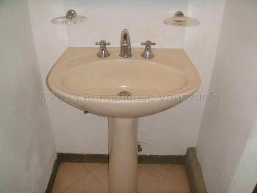 Casa (Multipes Niveles) en Venta en El Junko Country Club, Vargas - 52