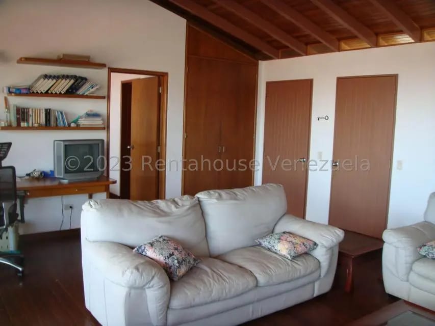 Casa (Multipes Niveles) en Venta en El Junko Country Club, Vargas - 56