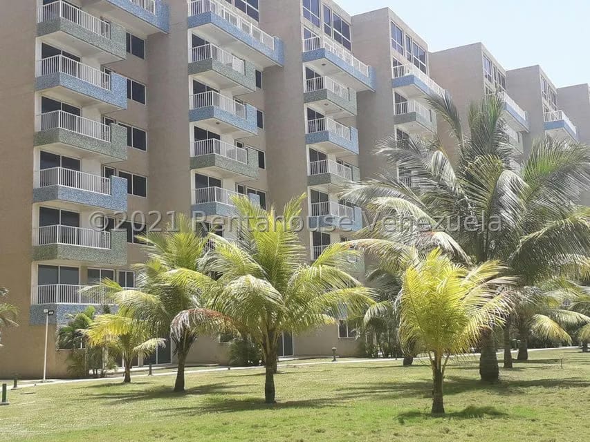 Apartamento (1 Nivel) en Venta en Agua Sal, Miranda - 2