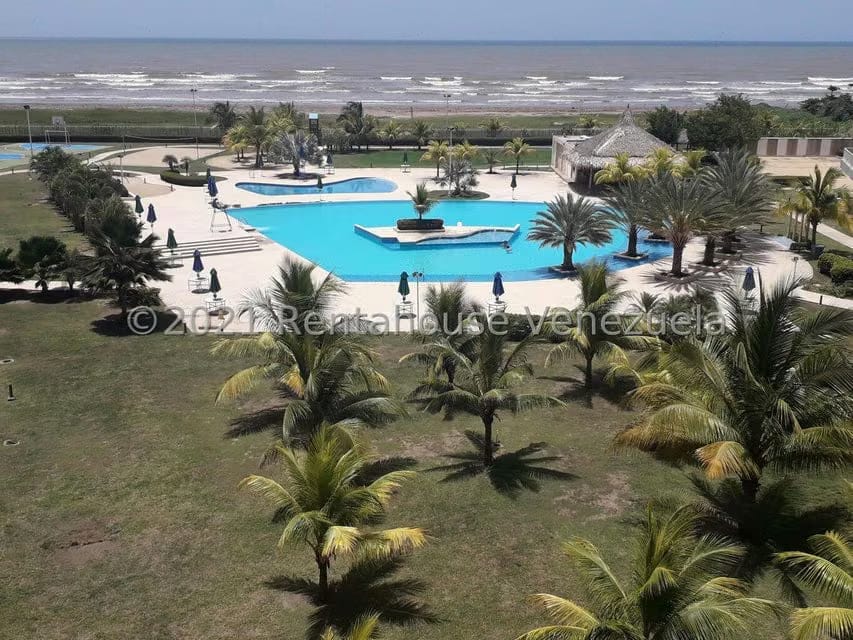 Apartamento (1 Nivel) en Venta en Agua Sal, Miranda - 4