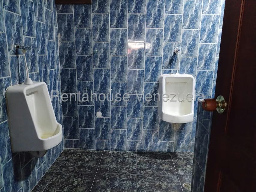 Comercial (Local Comercial) en Alquiler en Avenida Lara, Carabobo - 12