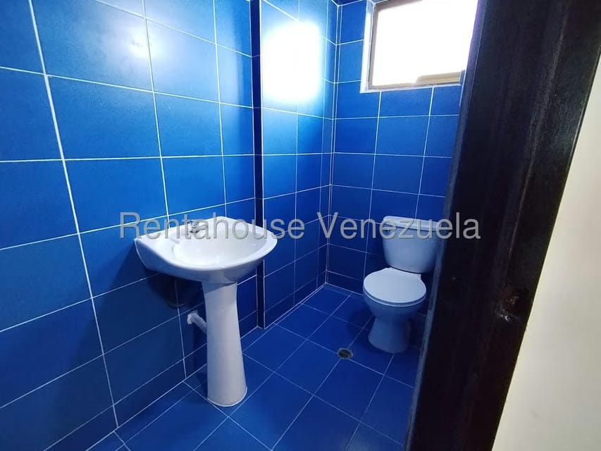 Comercial (Local Comercial) en Alquiler en Avenida Lara, Carabobo - 14