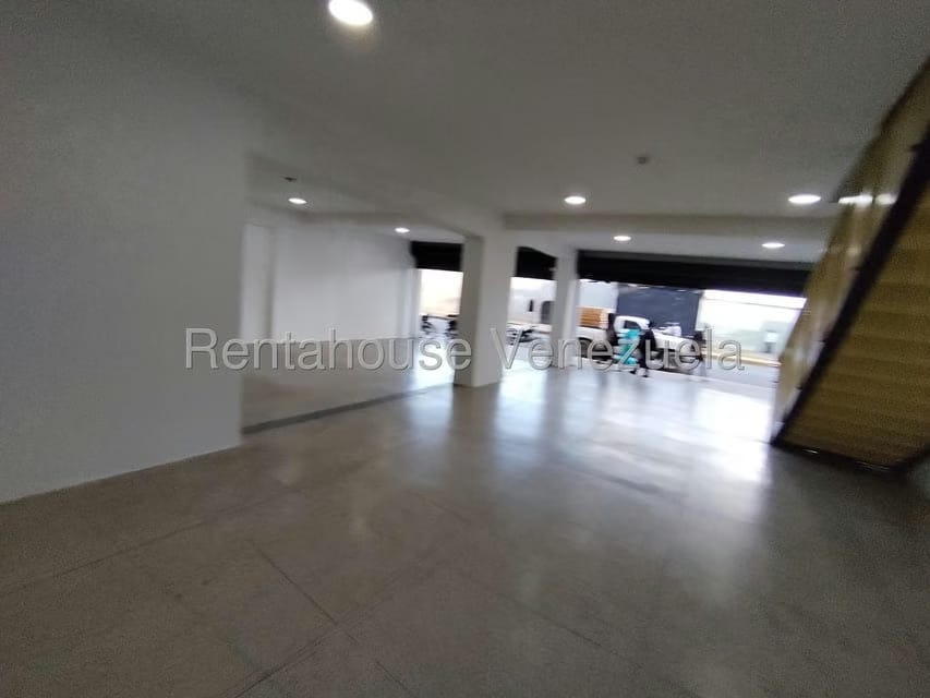 Comercial (Local Comercial) en Alquiler en Avenida Lara, Carabobo - 6