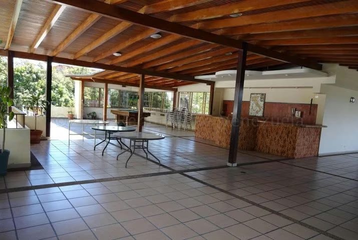 EDIFICIO EN VENTA – YENNIEF ROJAS - 2