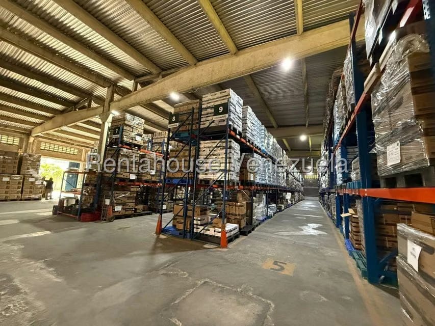 Comercial (Galpon - Deposito) en Venta en Guatire, Miranda - 11