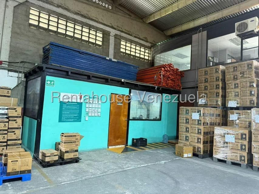 Comercial (Galpon - Deposito) en Venta en Guatire, Miranda - 13