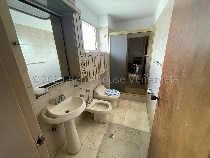 Apartamento (Penthouse) en Venta en Montalban III, Distrito Metropolitano - 12