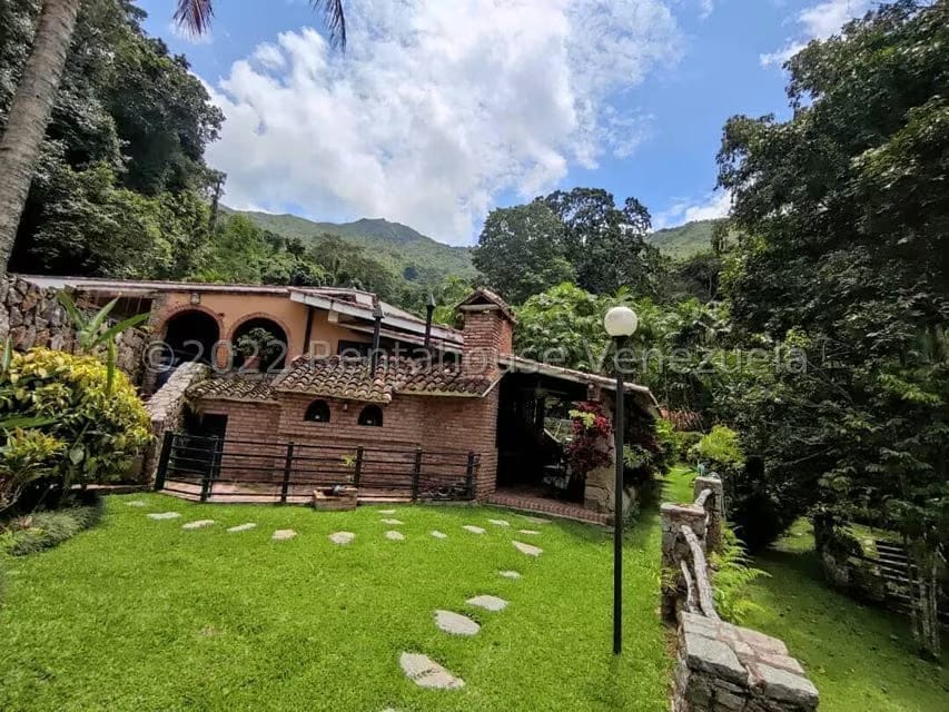 Casa (1 Nivel) en Venta en Lomas de Palmarito, Aragua - 82