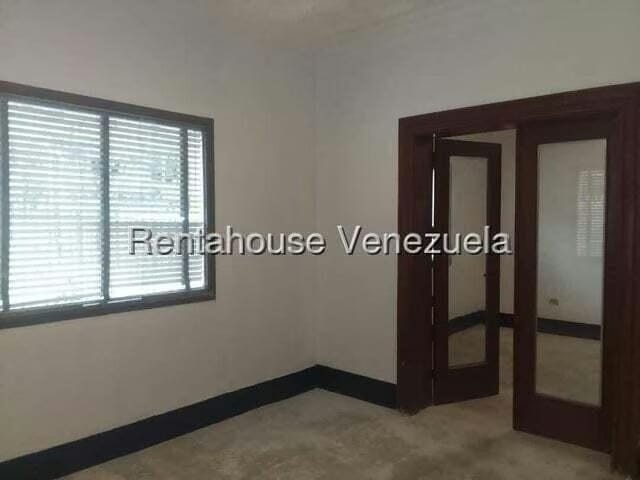Casa (Duplex) en Venta en San Bernardino, Distrito Metropolitano - 15