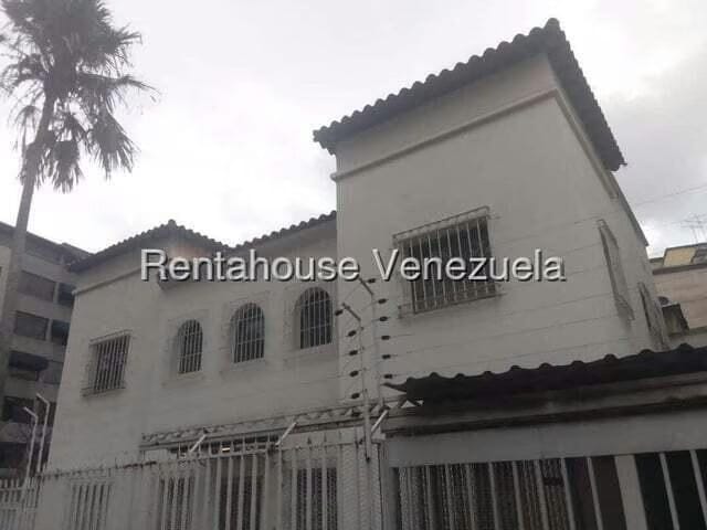 Casa (Duplex) en Venta en San Bernardino, Distrito Metropolitano - 3
