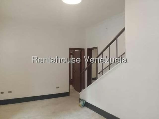 Casa (Duplex) en Venta en San Bernardino, Distrito Metropolitano - 21