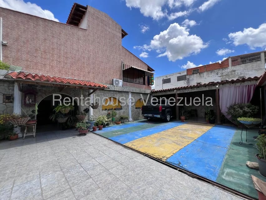 Casa (Multipes Niveles) en Venta en Las Amazonas, Aragua - 41