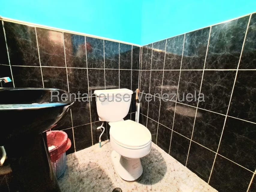 Comercial (Local Comercial) en Venta en Bariqui, Falcon - 14