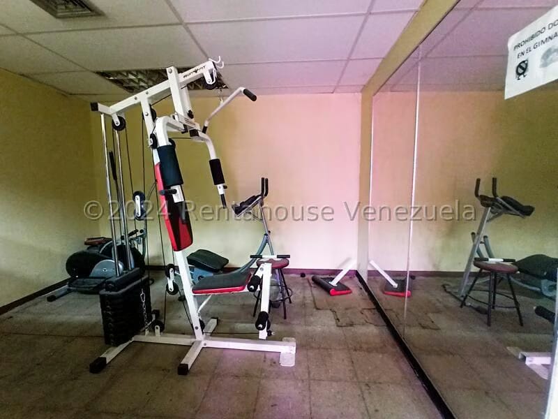 Comercial (Local Comercial) en Venta en Los Cortijos de Lourdes, Distrito Metropolitano - 28