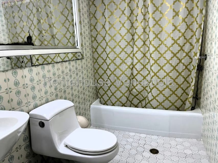 Apartamento (1 Nivel) en Venta en Altamira, Distrito Metropolitano - 11