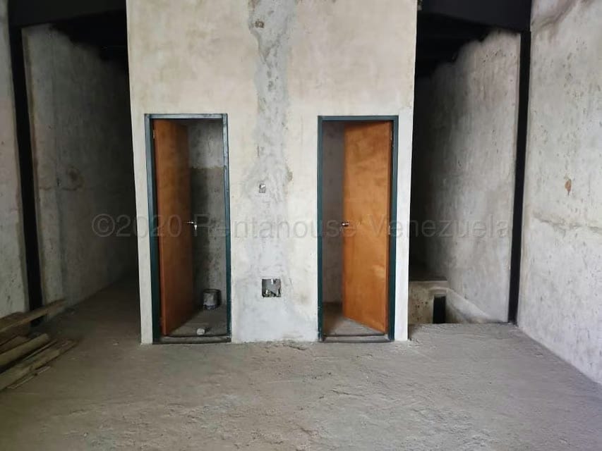Comercial (Galpon - Deposito) en Venta en Parroquia Juan de Villegas, Lara - 12