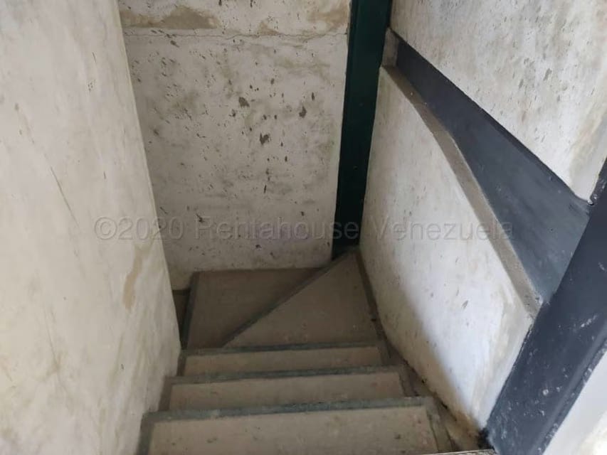 Comercial (Galpon - Deposito) en Venta en Parroquia Juan de Villegas, Lara - 10