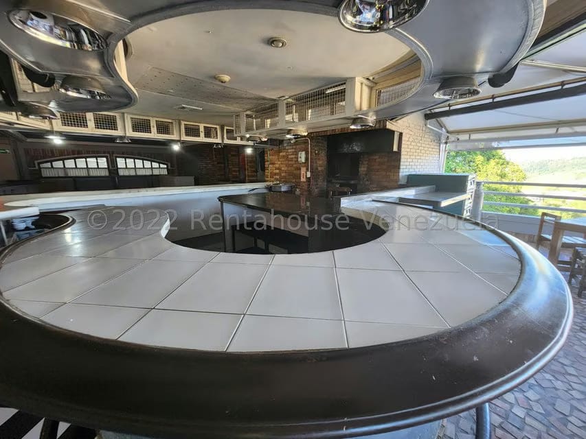 Comercial (Local Comercial) en Alquiler en Lomas de La Trinidad, Distrito Metropolitano - 11