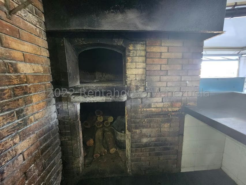 Comercial (Local Comercial) en Alquiler en Lomas de La Trinidad, Distrito Metropolitano - 13