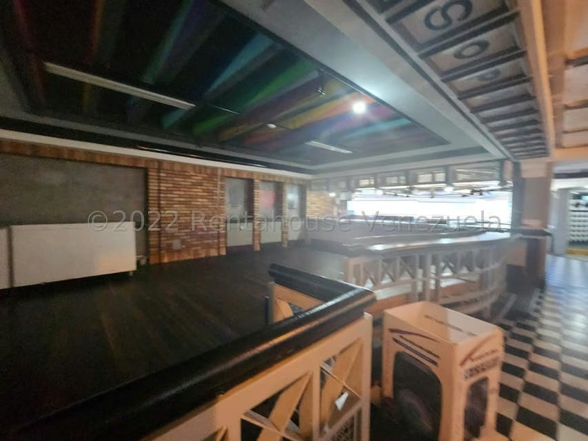 Comercial (Local Comercial) en Alquiler en Lomas de La Trinidad, Distrito Metropolitano - 6