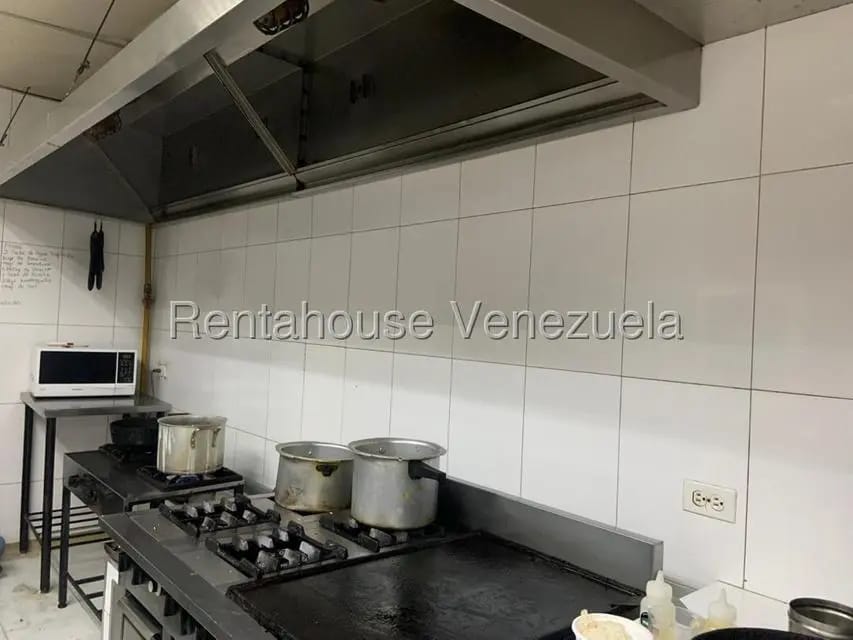 Comercial (Local Comercial) en Alquiler en La Florida, Distrito Metropolitano - 15
