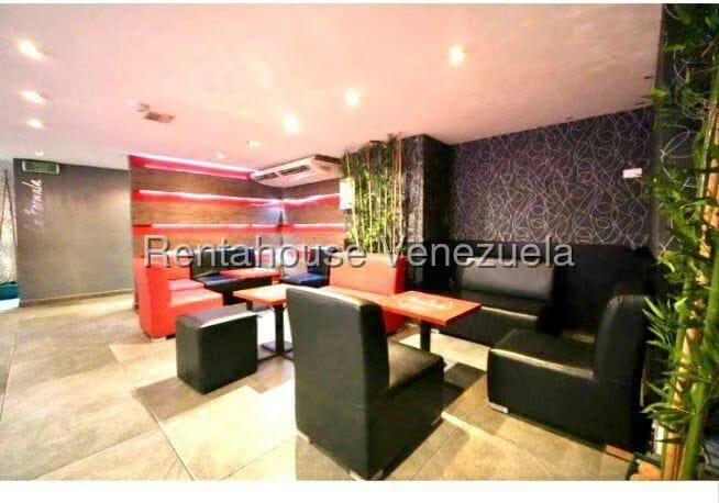Negocios y Empresas (Entretenimiento) en Venta en Los Chaguaramos, Distrito Metropolitano - 8