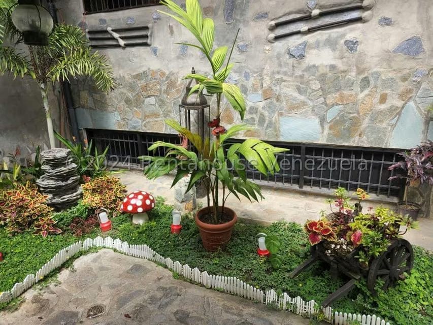 Comercial (Local Comercial) en Alquiler en El Hatillo, Distrito Metropolitano - 6