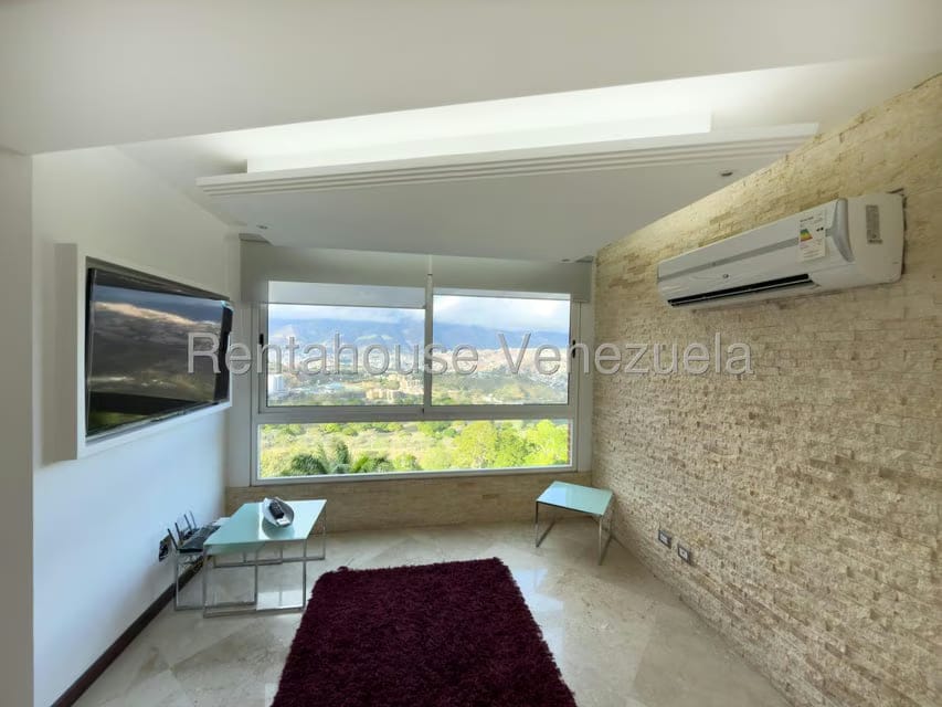 Apartamento (1 Nivel) en Alquiler en Solar del Hatillo, Distrito Metropolitano - 5