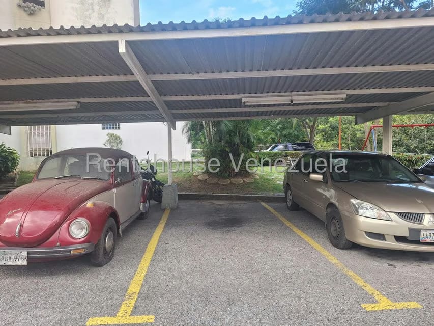 Apartamento (1 Nivel) en Venta en Santa Paula, Distrito Metropolitano - 26