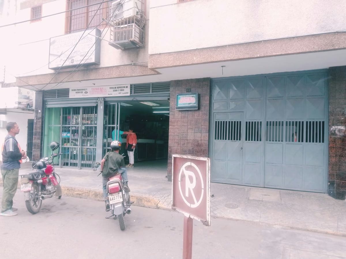 Edificio comercial en venta Sector Centro Maracay