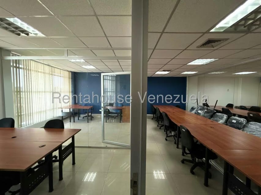 Comercial (Local Comercial) en Venta en Del Este, Lara - 15