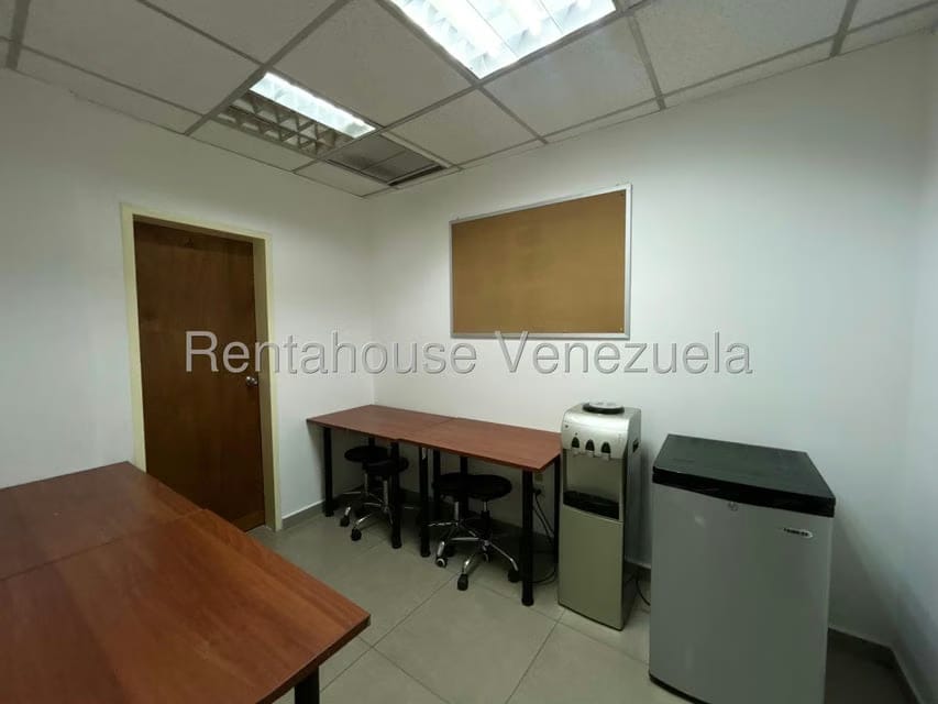 Comercial (Local Comercial) en Venta en Del Este, Lara - 24