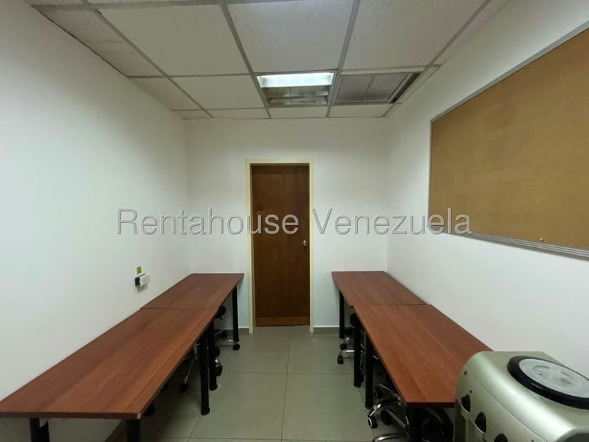 Comercial (Local Comercial) en Venta en Del Este, Lara - 25