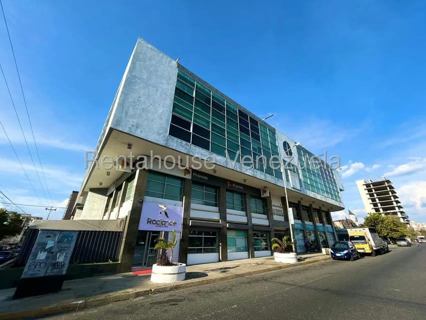 Comercial (Local Comercial) en Venta en Del Este, Lara - 31