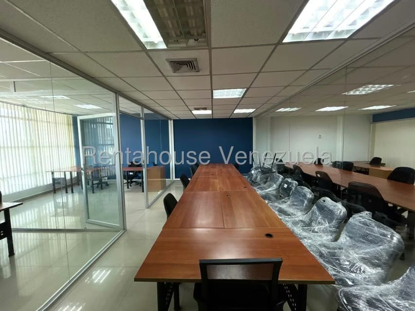 Comercial (Local Comercial) en Venta en Del Este, Lara - 9