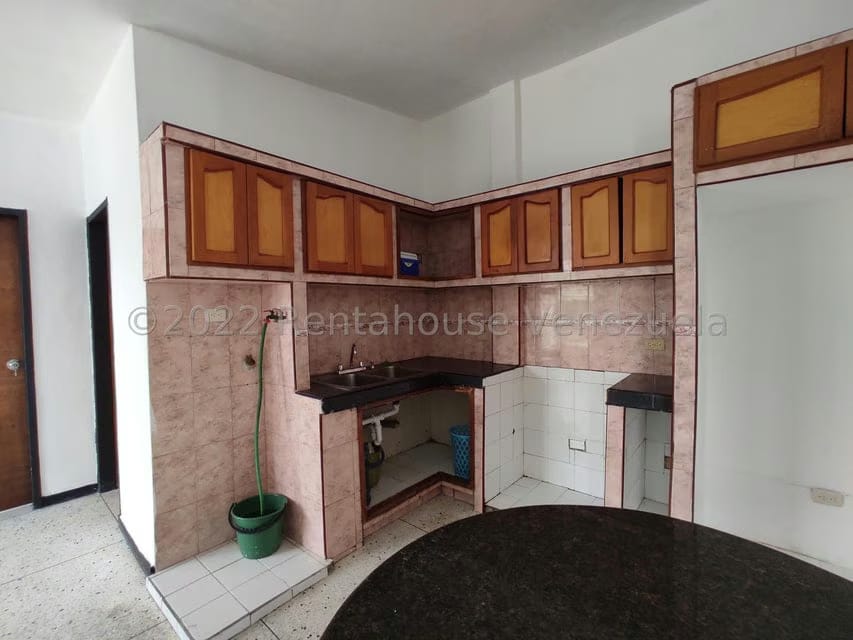 Apartamento (1 Nivel) en Alquiler en La Cooperativa, Aragua - 12