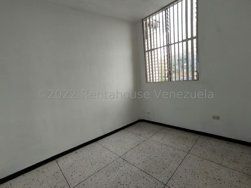 Apartamento (1 Nivel) en Alquiler en La Cooperativa, Aragua - 17