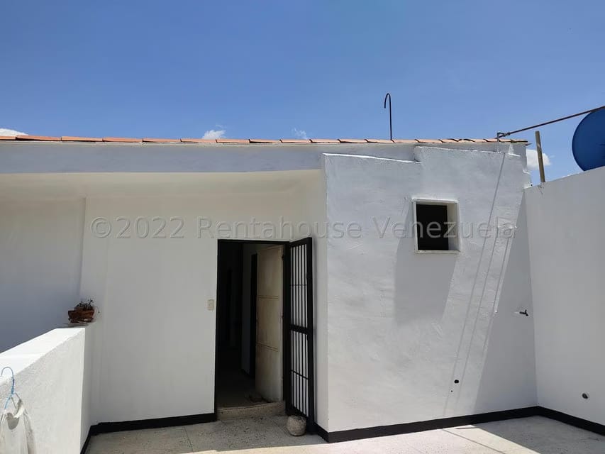 Apartamento (1 Nivel) en Alquiler en La Cooperativa, Aragua - 24