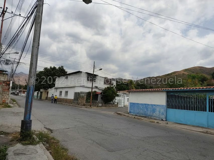 Apartamento (1 Nivel) en Alquiler en La Cooperativa, Aragua - 37