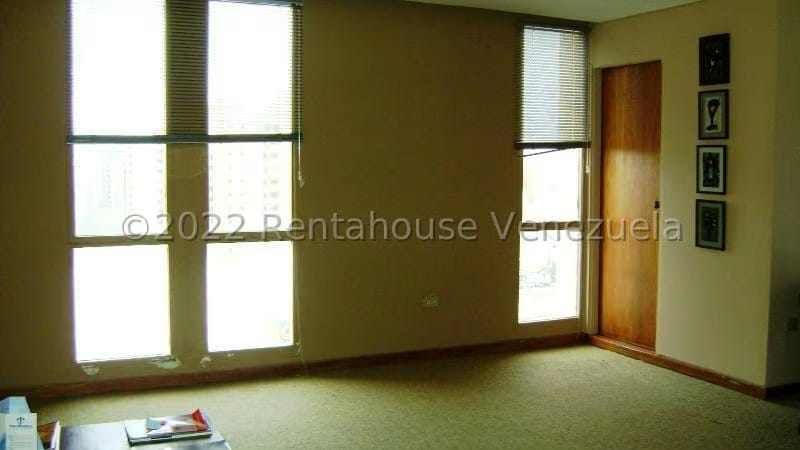Comercial (Oficina) en Venta en 5 de Julio, Zulia - 17