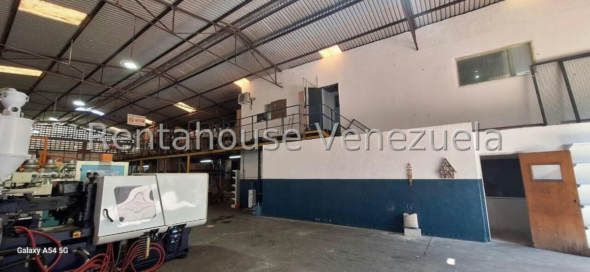 Negocios y Empresas (Mayorista y Distribucion) en Venta en Mariche, Distrito Metropolitano - 5