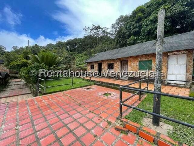 Comercial (Club Campestre) en Venta en Curimagua, Falcon - 15