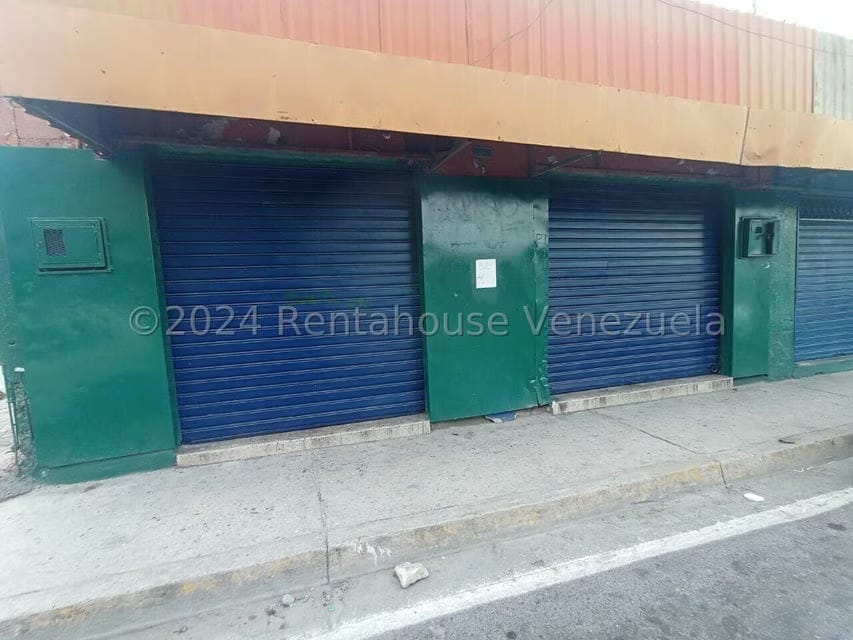 Comercial (Local Comercial) en Venta en Parroquia Catedral, Lara - 2