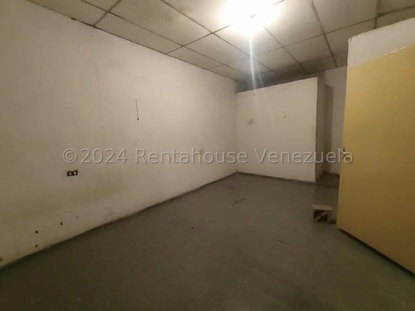 Comercial (Local Comercial) en Venta en Parroquia Catedral, Lara - 19