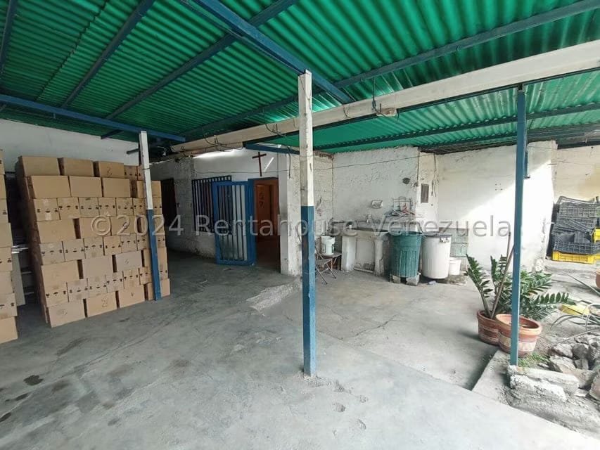 Comercial (Local Comercial) en Venta en Parroquia Catedral, Lara - 36