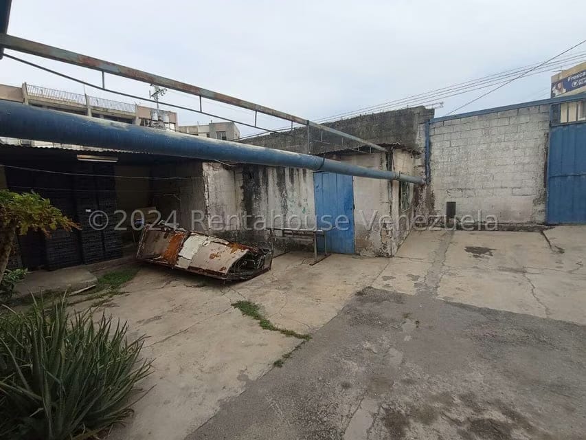 Comercial (Local Comercial) en Venta en Parroquia Catedral, Lara - 44