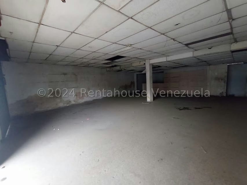 Comercial (Local Comercial) en Venta en Parroquia Catedral, Lara - 8
