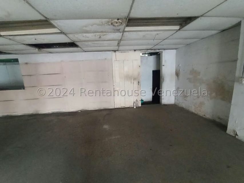 Comercial (Local Comercial) en Venta en Parroquia Catedral, Lara - 9